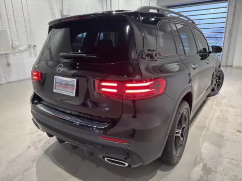 More photos of 2024 Mercedes-Benz GLB 250 at Fishers Imports - North West, IN