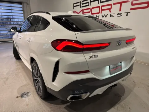 More photos of 2024 BMW X6 xDrive40i at Fishers Imports - North West, IN