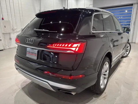 More photos of 2025 Audi Q7 55 Premium Plus at Fishers Imports - North West, IN