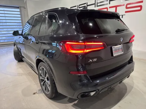 More photos of 2023 BMW X5 xDrive40i at Fishers Imports - North West, IN