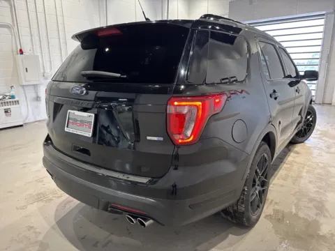 More photos of 2018 Ford Explorer Sport at Fishers Imports - North West, IN