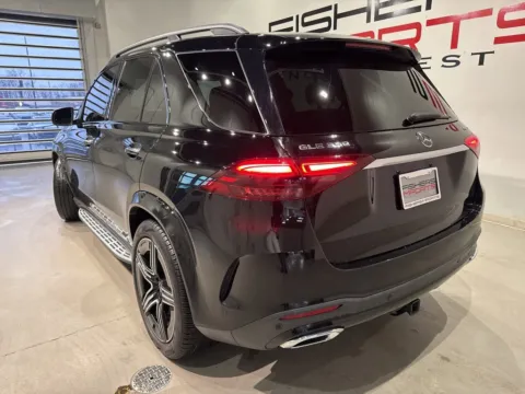 More photos of 2024 Mercedes-Benz GLE 350 at Fishers Imports - North West, IN