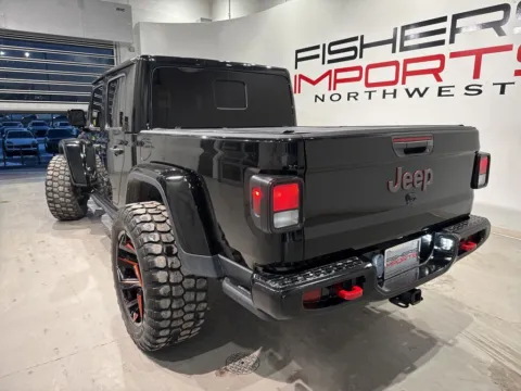 More photos of 2021 Jeep Gladiator Rubicon at Fishers Imports - North West, IN
