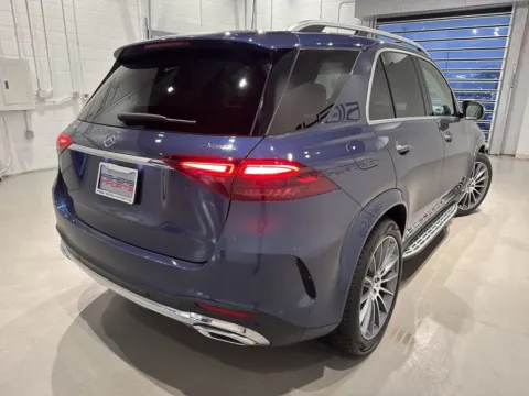 More photos of 2024 Mercedes-Benz GLE 350 at Fishers Imports - North West, IN