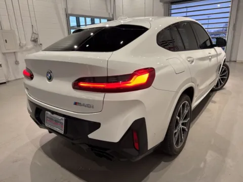More photos of 2024 BMW X4 M40i at Fishers Imports - North West, IN