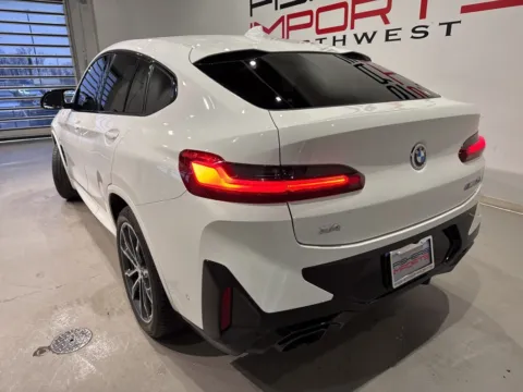 More photos of 2024 BMW X4 M40i at Fishers Imports - North West, IN