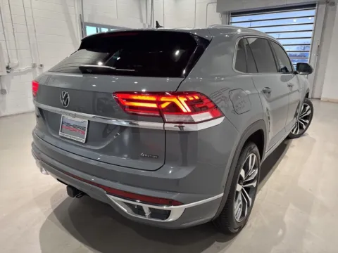 More photos of 2023 Volkswagen Atlas Cross Sport 3.6L V6 SEL Premium R-Line at Fishers Imports - North West, IN