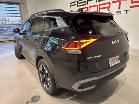 More photos of 2024 Kia Sportage Plug-In Hybrid X-Line at Fishers Imports - North West, IN