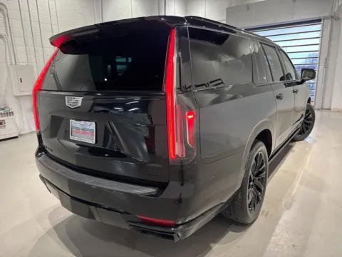 More photos of 2022 Cadillac Escalade ESV Sport at Fishers Imports - North West, IN