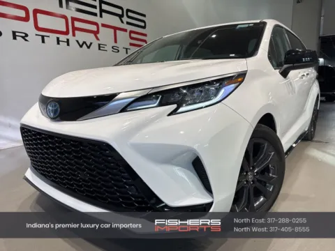 White 2024 Toyota Sienna XSE for sale in Indianapolis, IN