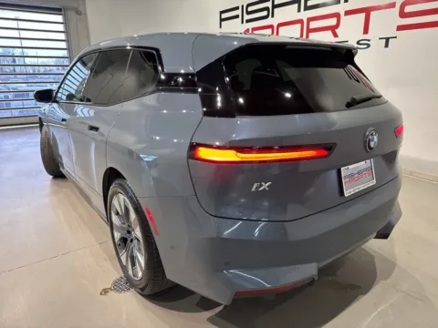 More photos of 2026 BMW iX xDrive60 at Fishers Imports - North West, IN