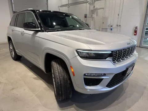Another view of 2022 Jeep Grand Cherokee Summit 4xe for sale in Indianapolis, IN at Fishers Imports - North West