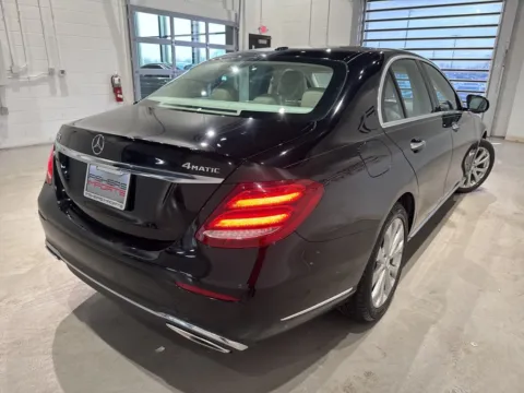 More photos of 2017 Mercedes-Benz E-Class E 300 at Fishers Imports - North West, IN