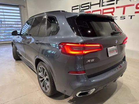 More photos of 2019 BMW X5 xDrive40i at Fishers Imports - North West, IN