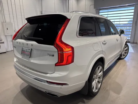 More photos of 2020 Volvo XC90 Hybrid T8 Inscription at Fishers Imports - North West, IN