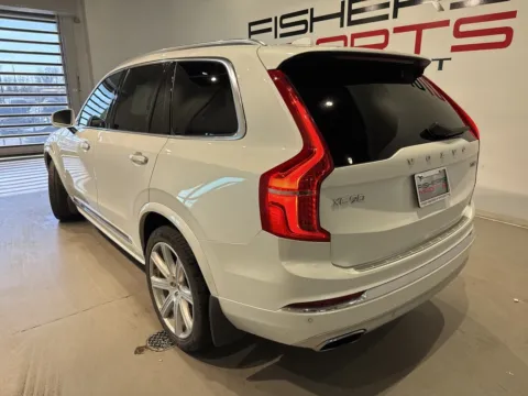 More photos of 2020 Volvo XC90 Hybrid T8 Inscription at Fishers Imports - North West, IN