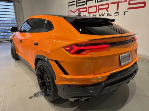 More photos of 2023 Lamborghini Urus Performante at Fishers Imports - North West, IN