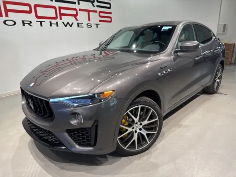 Photos of 2022 Maserati Levante Modena for sale in Indianapolis, IN at Fishers Imports - North West