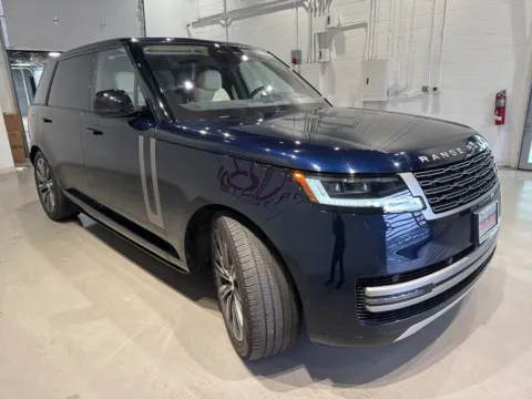 Another view of 2023 Land Rover Range Rover SE for sale in Indianapolis, IN at Fishers Imports - North West