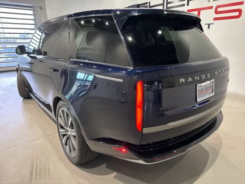 More photos of 2023 Land Rover Range Rover SE at Fishers Imports - North West, IN