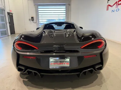 More photos of 2016 McLaren 570S at Fishers Imports - North West, IN