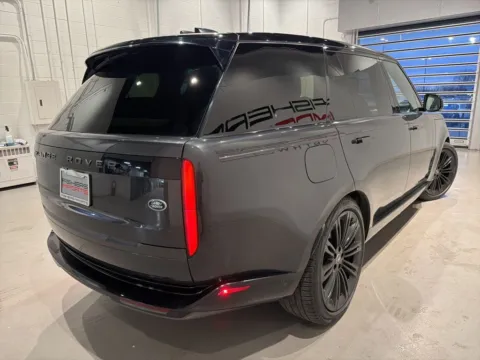 More photos of 2023 Land Rover Range Rover SE at Fishers Imports - North West, IN