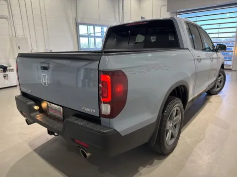 More photos of 2023 Honda Ridgeline RTL at Fishers Imports - North West, IN