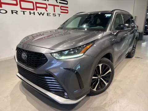 Photos of 2022 Toyota Highlander XSE for sale in Indianapolis, IN at Fishers Imports - North West