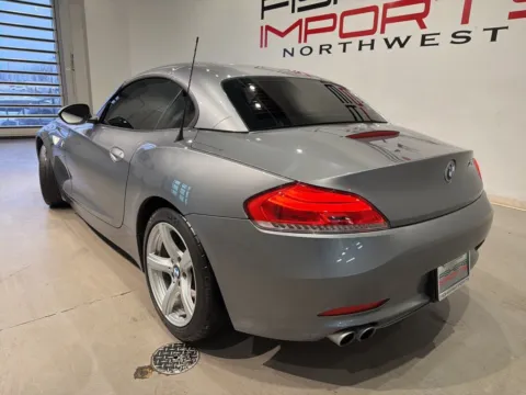 More photos of 2009 BMW Z4 sDrive30i at Fishers Imports - North West, IN