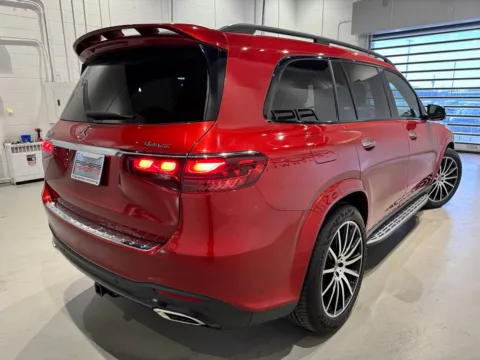 More photos of 2024 Mercedes-Benz GLS 580 at Fishers Imports - North West, IN