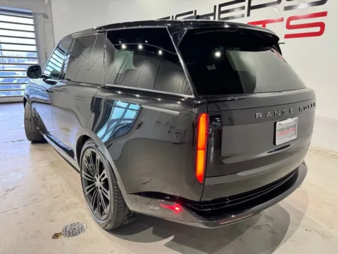 More photos of 2024 Land Rover Range Rover SE at Fishers Imports - North West, IN
