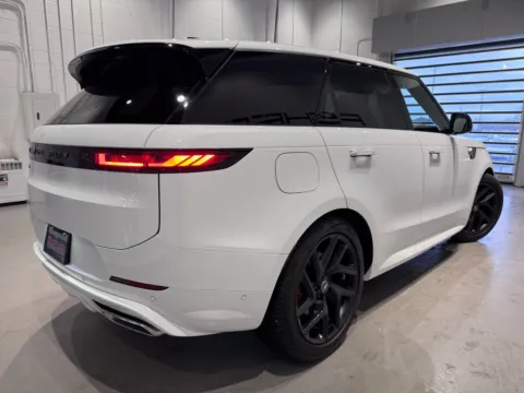 More photos of 2025 Land Rover Range Rover Sport Dynamic SE at Fishers Imports - North West, IN