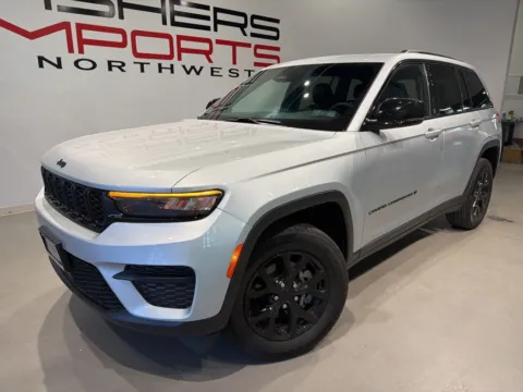 Another view of 2024 Jeep Grand Cherokee Altitude X for sale in Indianapolis, IN at Fishers Imports - North West