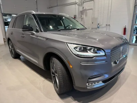 Another view of 2021 Lincoln Aviator Reserve for sale in Indianapolis, IN at Fishers Imports - North West