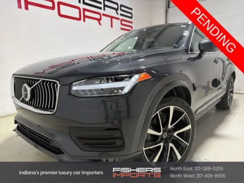 Gray 2022 Volvo XC90 T6 Momentum for sale in Indianapolis, IN