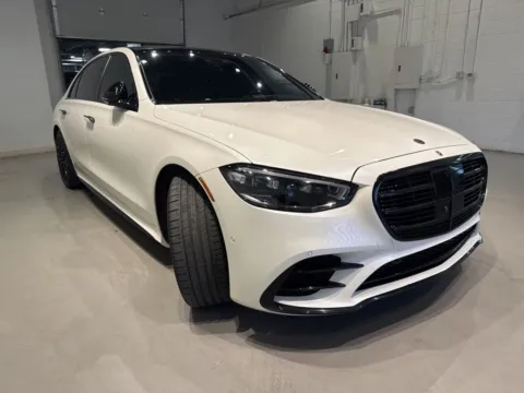 More photos of 2022 Mercedes-Benz S-Class S 580 at Fishers Imports - North West, IN