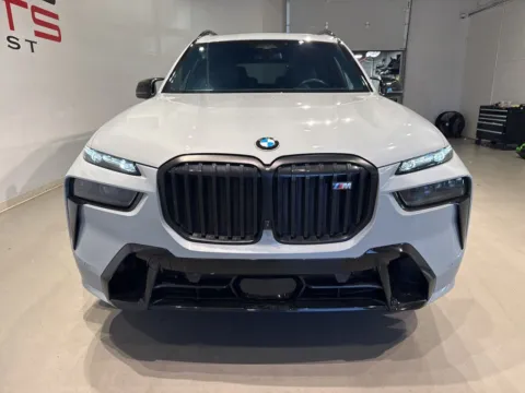 More photos of 2024 BMW X7 M60i at Fishers Imports - North West, IN