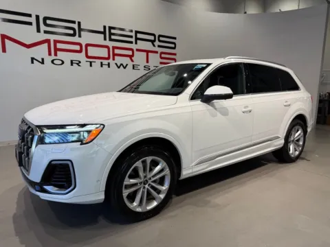Photos of 2025 Audi Q7 55 Premium Plus for sale in Indianapolis, IN at Fishers Imports - North West