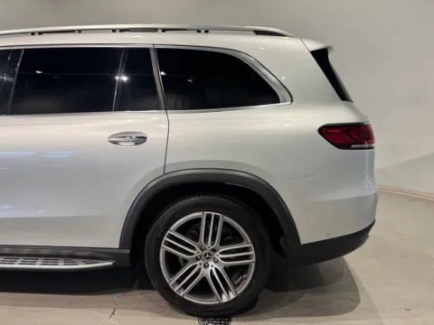 More photos of 2020 Mercedes-Benz GLS 450 at Fishers Imports - North West, IN