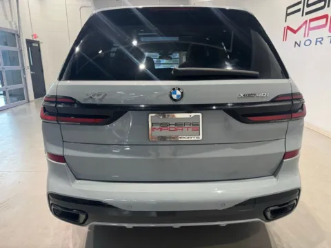 More photos of 2026 BMW X7 xDrive40i at Fishers Imports - North West, IN