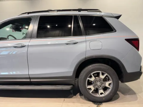 More photos of 2022 Honda Passport TrailSport at Fishers Imports - North West, IN