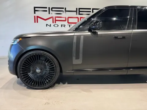 Another view of 2023 Land Rover Range Rover SE for sale in Indianapolis, IN at Fishers Imports - North West