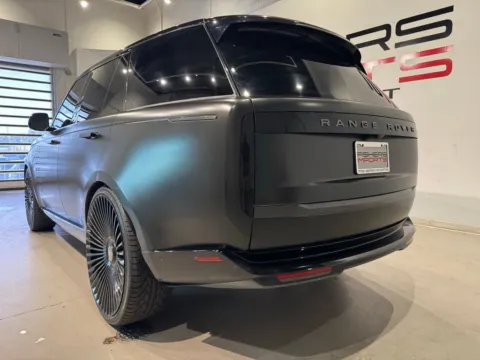 More photos of 2023 Land Rover Range Rover SE at Fishers Imports - North West, IN