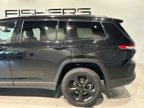 More photos of 2023 Jeep Grand Cherokee L Altitude at Fishers Imports - North West, IN