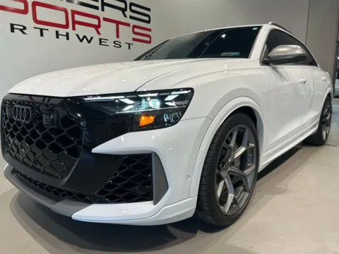 Photos of 2025 Audi RS Q8 performance 4.0T for sale in Indianapolis, IN at Fishers Imports - North West
