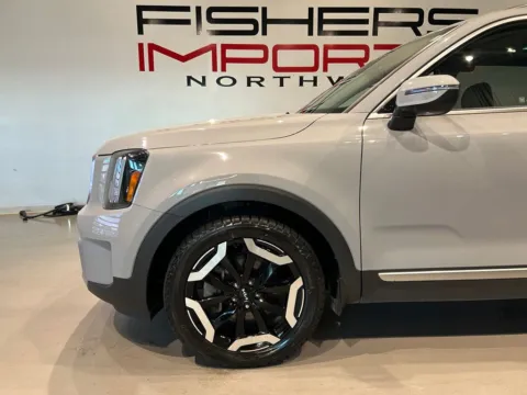 Another view of 2023 Kia Telluride EX for sale in Indianapolis, IN at Fishers Imports - North West