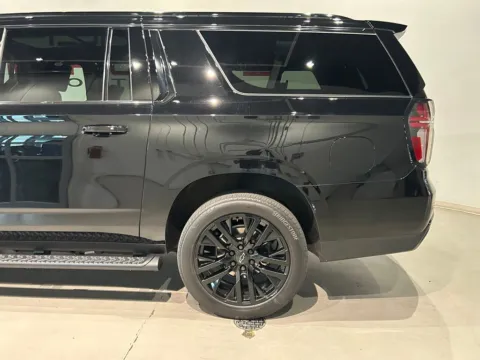 More photos of 2023 Chevrolet Suburban Z71 at Fishers Imports - North West, IN