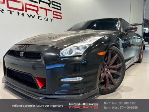 Black 2014 Nissan GT-R Premium for sale in Indianapolis, IN