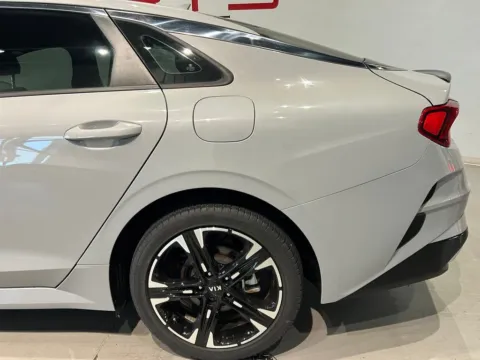 More photos of 2021 Kia K5 GT-Line at Fishers Imports - North West, IN