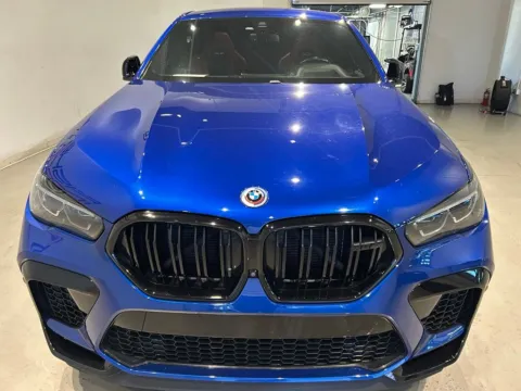 More photos of 2022 BMW X6 M at Fishers Imports - North West, IN